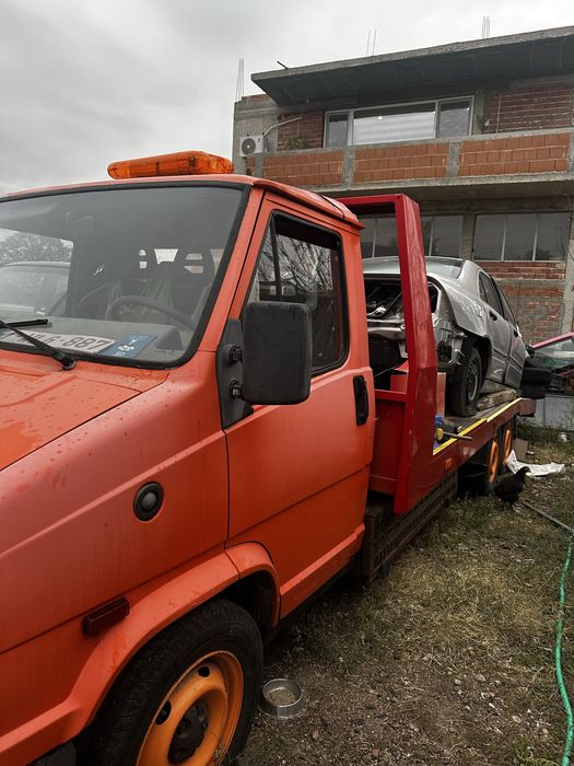 Peugeot J5 Пътна помощ