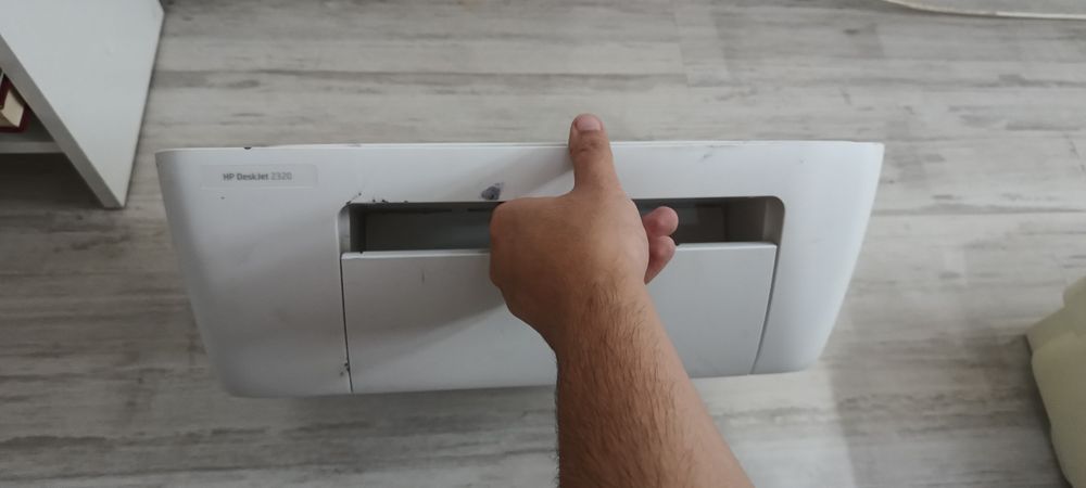 Imprimantă HP DeskJet – multifuncțională (print, scan, copy)