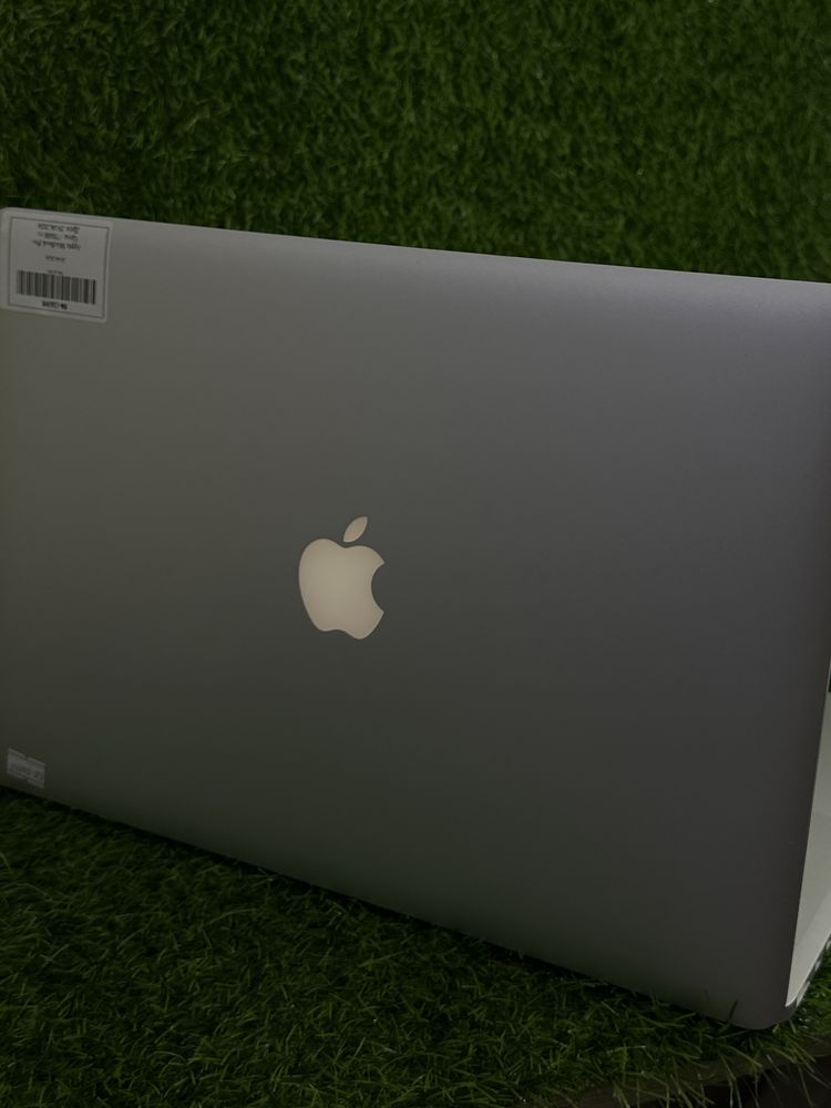 Apple MacBook Pro. Выгодно купите в Актив Ломбард