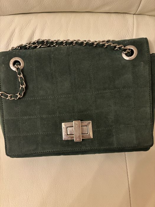 Дамски чанти по 20 лв. всяка