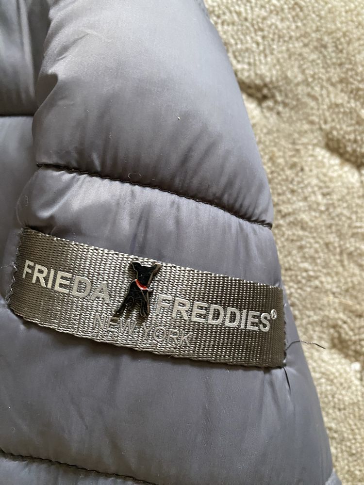 Fıeda Freddıes дамско олекотено яке