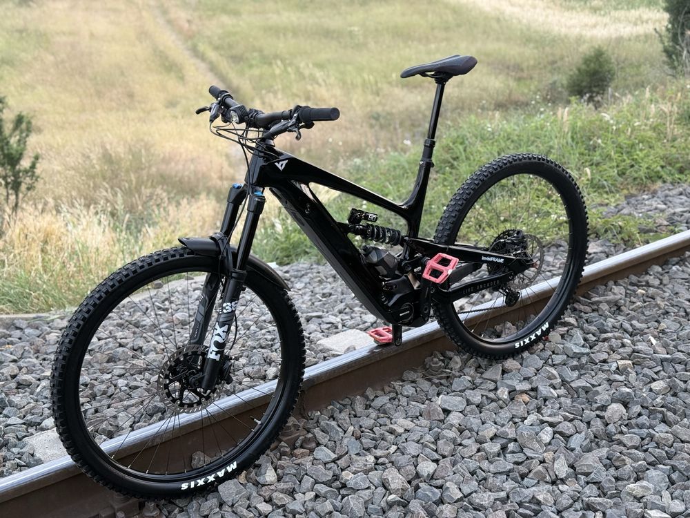 Vand bicicleta electica YT Decoy