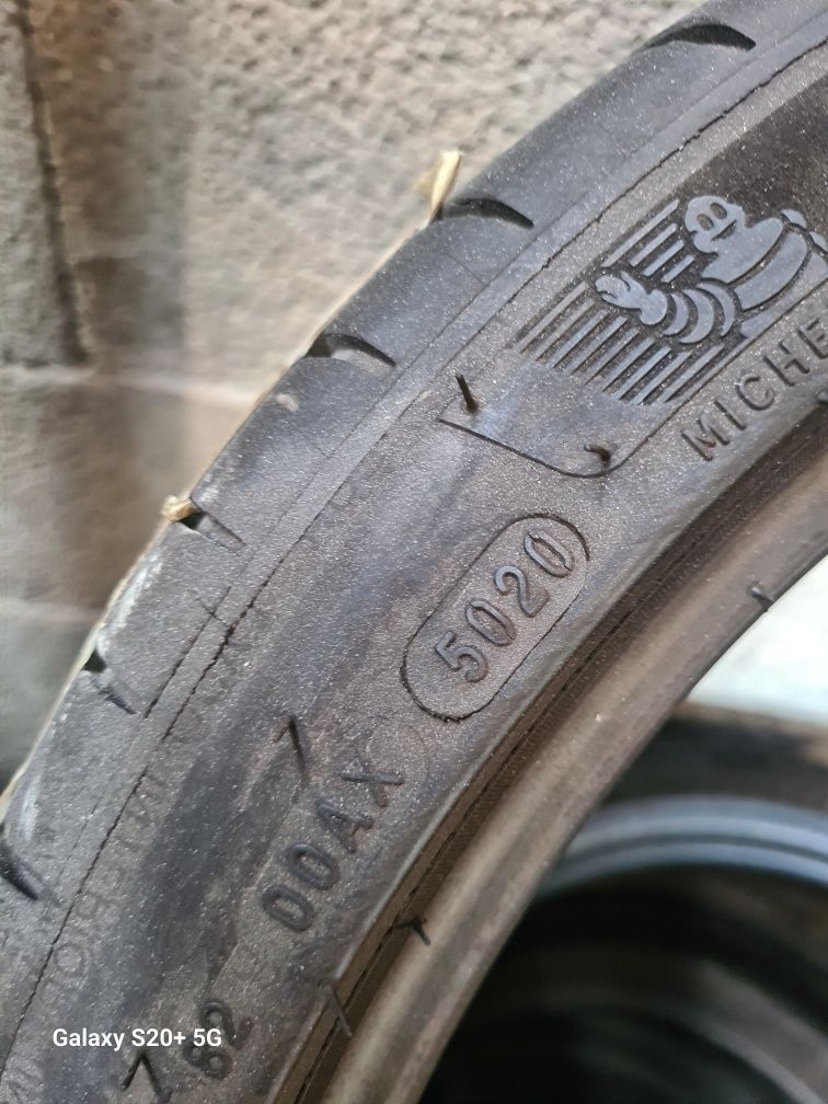 205/40R18 Michelin