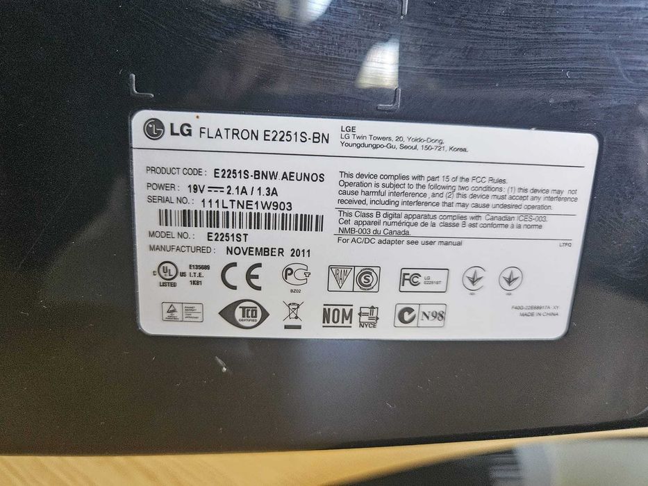 Monitor LG 22" de vânzare – stare foarte bună