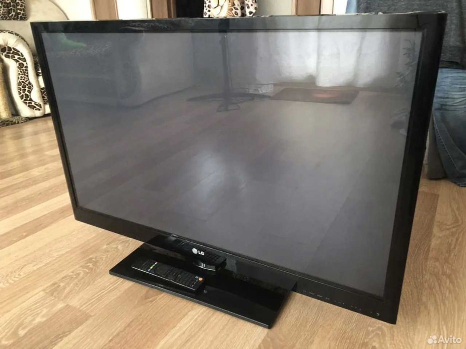 телевизор LG 42PT250