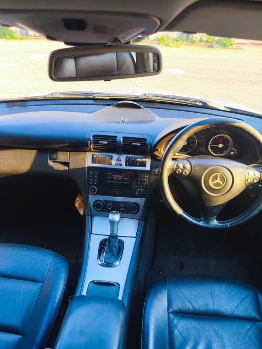 Мерцедес w 203  на части