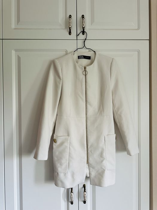 Sacou Zara , alb , lung masura S