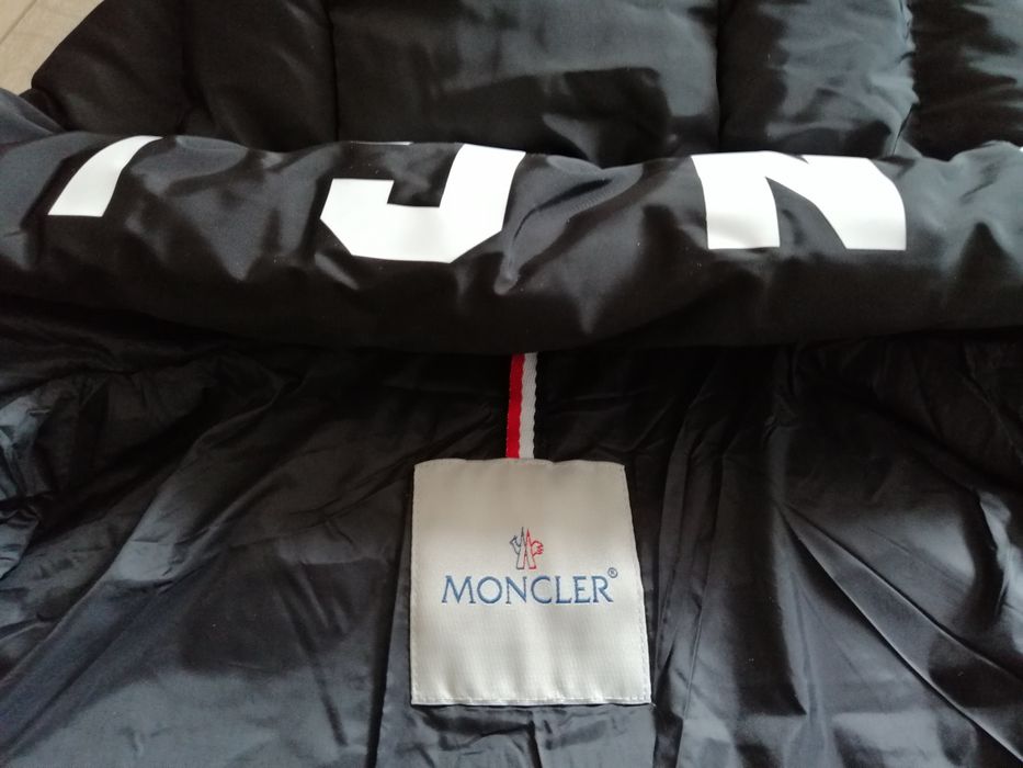 MONCLER мъжко зимно яке с качулка M XL