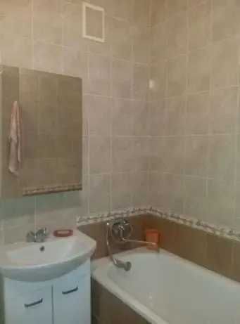 Дава се под наем Едностаен апартамент в София, Център - 45 кв.м за 341.7 € - Снимка #2