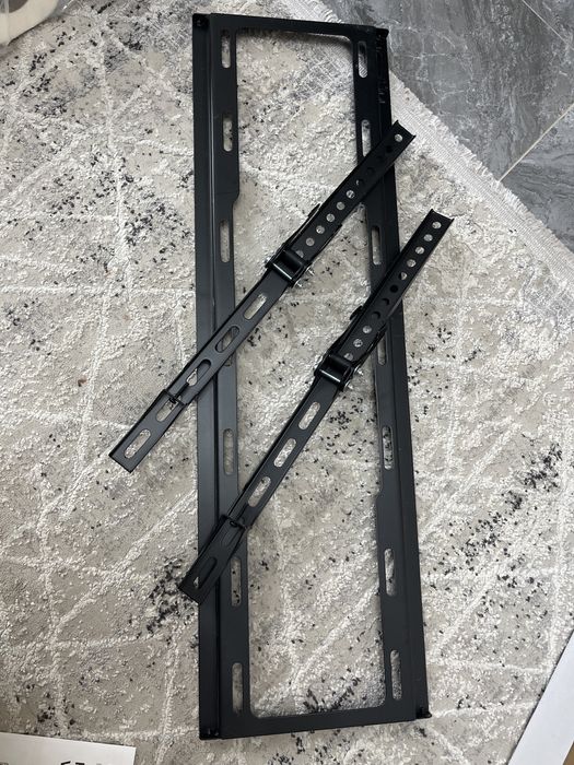 Настеныный кроншейн в отличном состояний