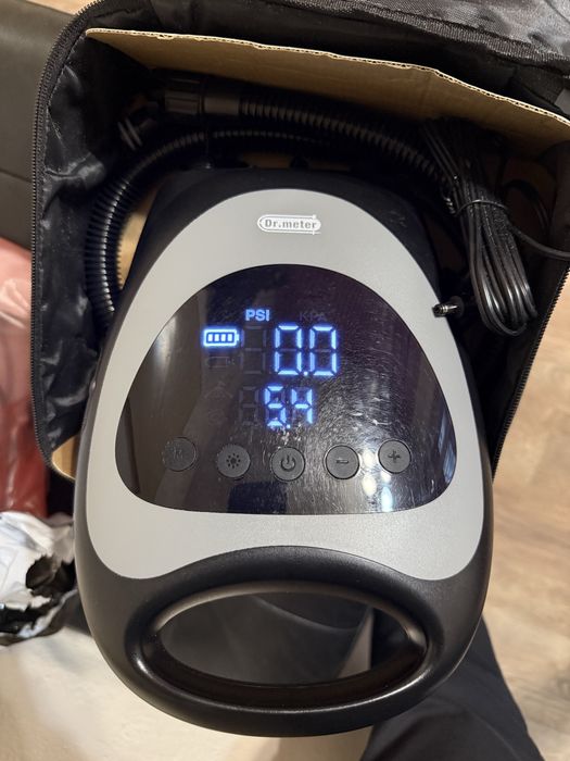 Ел помпа за надуваеми лодки