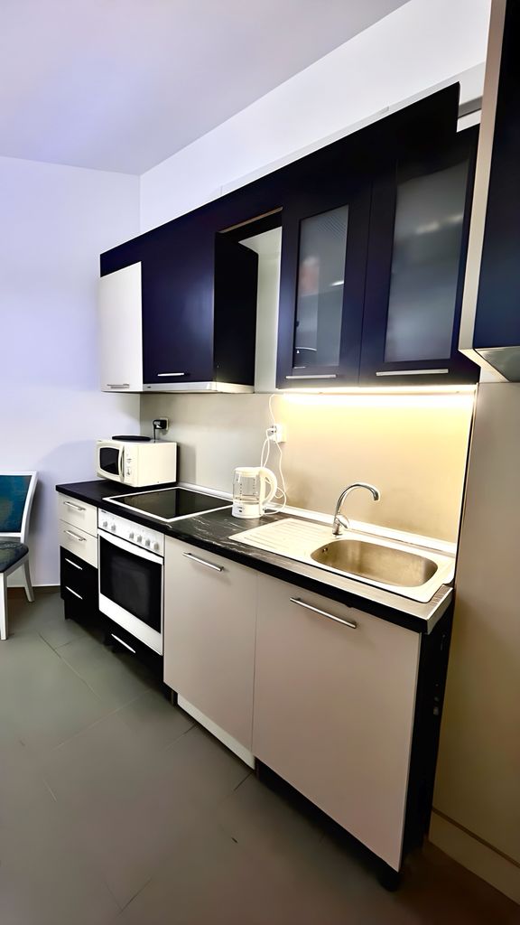 Дава се под наем Двустаен апартамент в Поморие - 55 кв.м за 350 € - Снимка #4