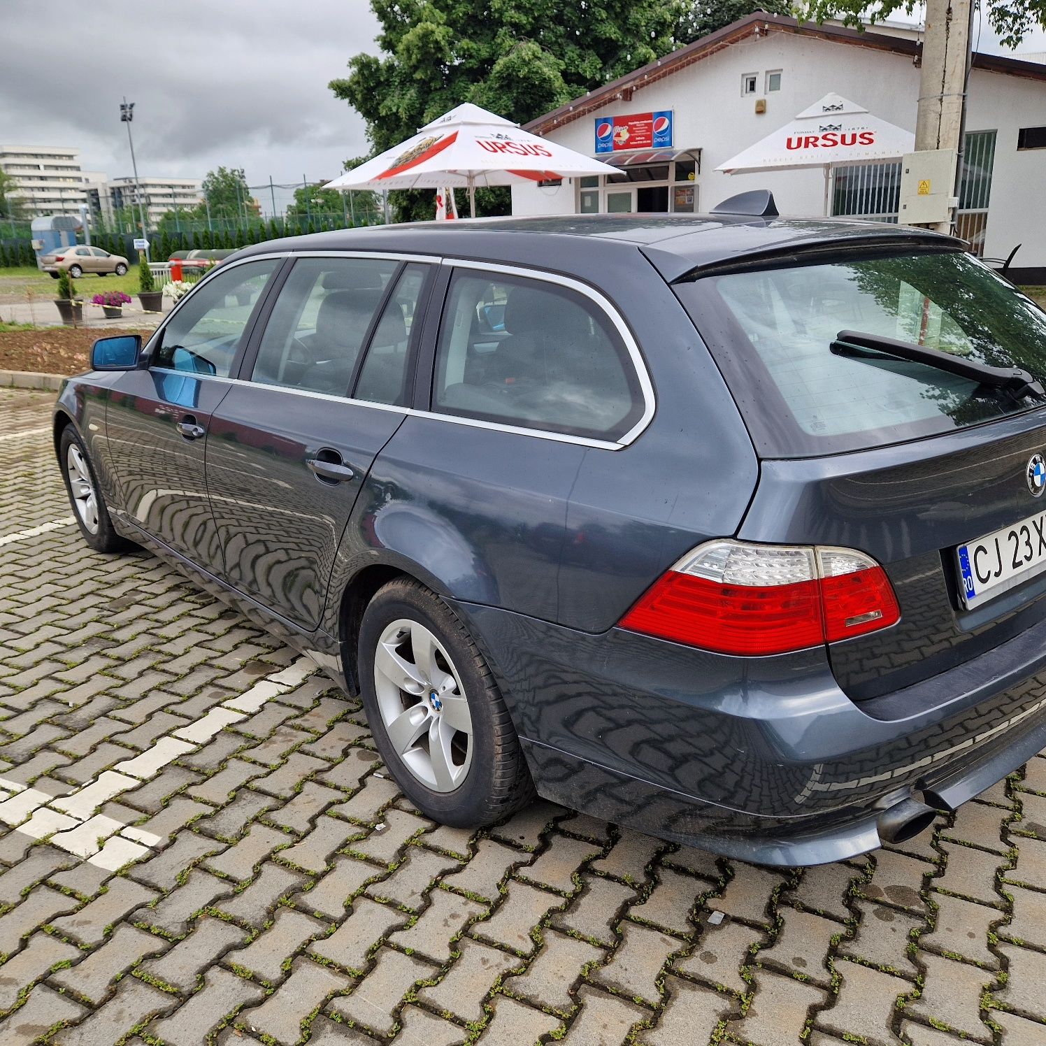 Vand Bmw 520i benzina