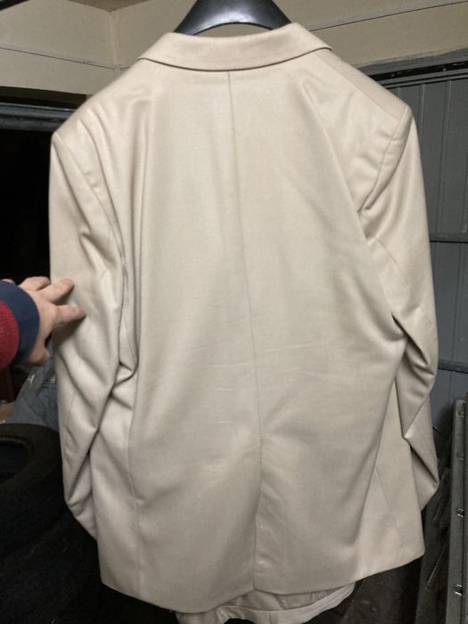 Costum nunta stofă sacou, pantaloni, vesta crem evenimente