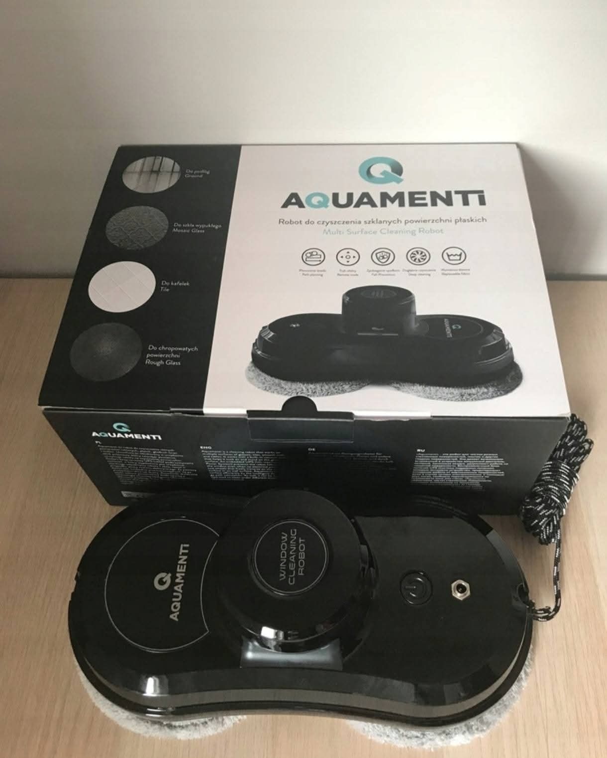 Продавам робот за почистване на прозорци и др. плоски повърх Aquamenti