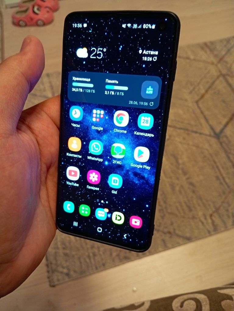 Samsung s10 с коробкой