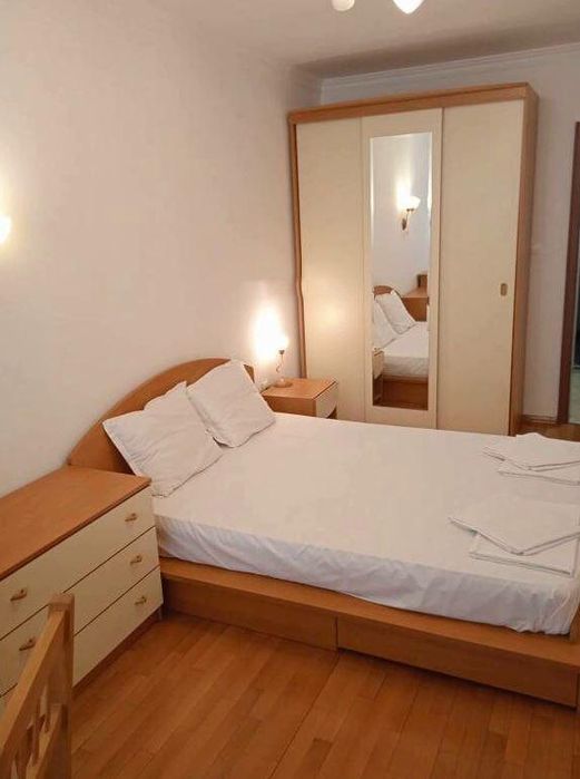 Дава се под наем Двустаен апартамент в Бургас, Лазур - 62 кв.м за 408 € - Снимка #4