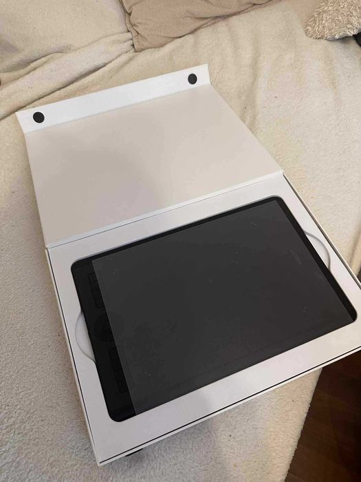 Графичен таблет Wacom Intuos Pro M