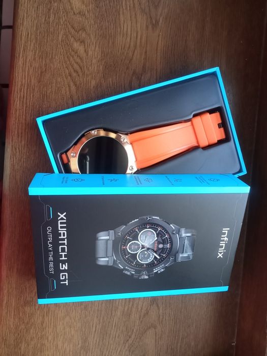 Смарт часы продам