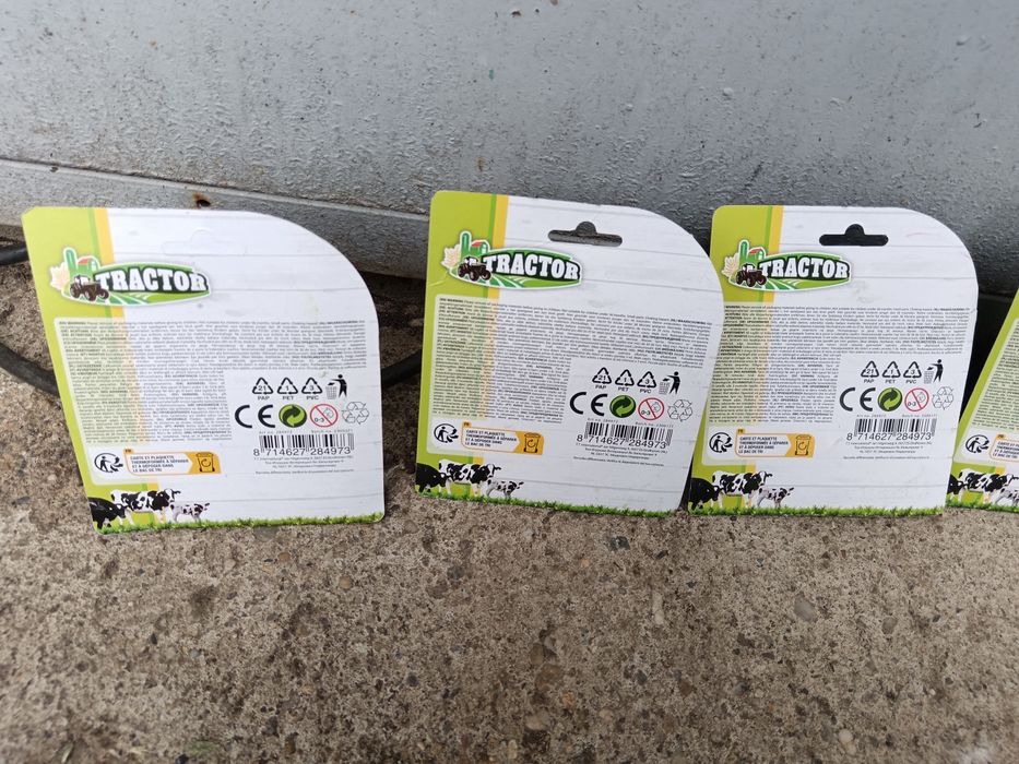 Machete utilaje agricole, jucării, NOI, in cutie, 5 buc
