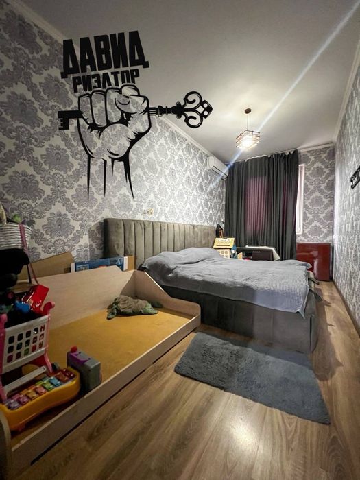 2в3/2/4 Ялангач Бухара кафе, мебель техника, 50м2 цена 65000 уе