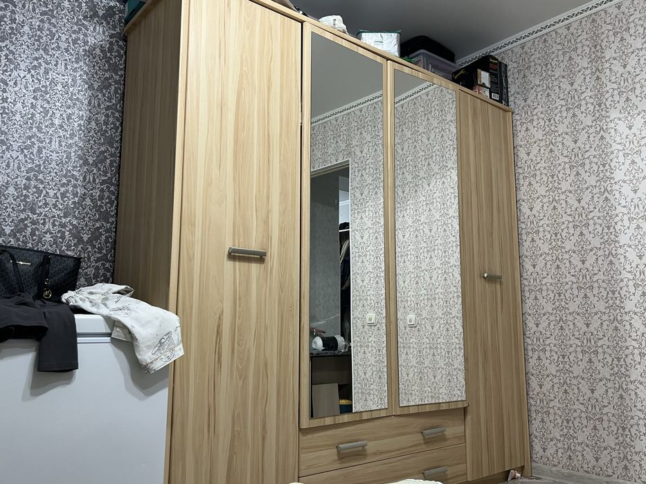 отдам шкаф даром! только самовывоз