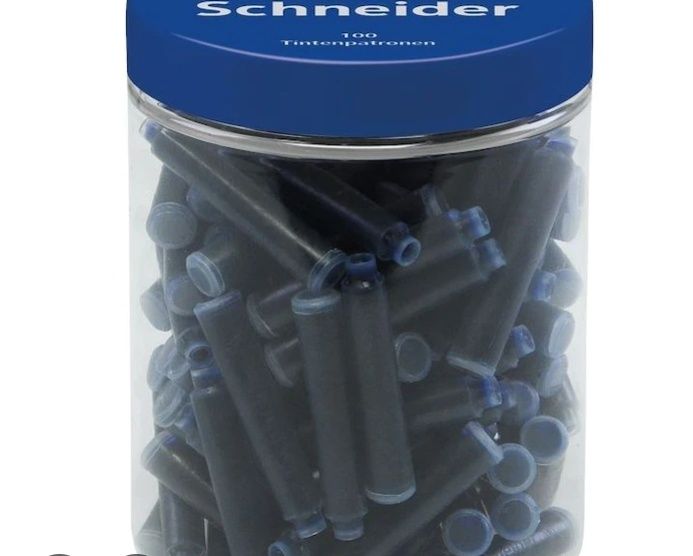 Stilou semnat documente