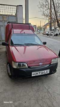 Ford curier mator karobka  08 metan