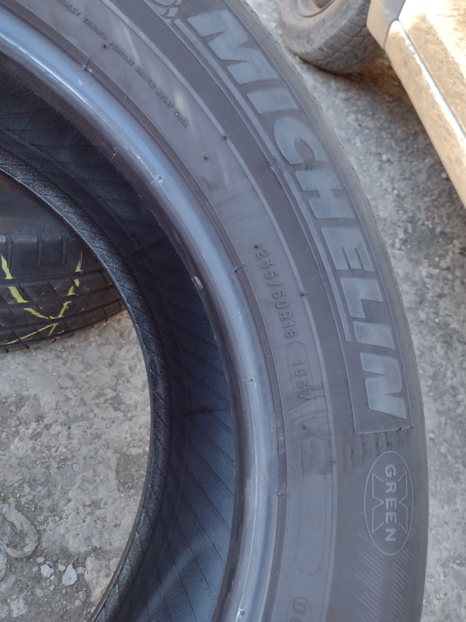 Michelin Latitude 2бр.235/60/18 дот3420