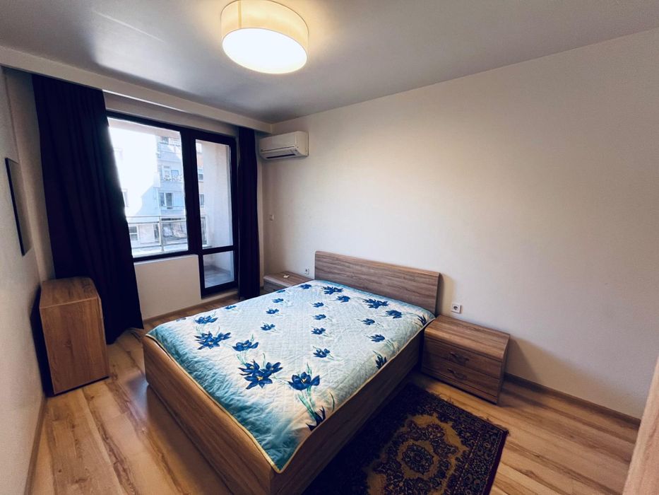 Дава се под наем Двустаен апартамент в Пловдив, Младежки Хълм - 70 кв.м за 511 € - Снимка #3