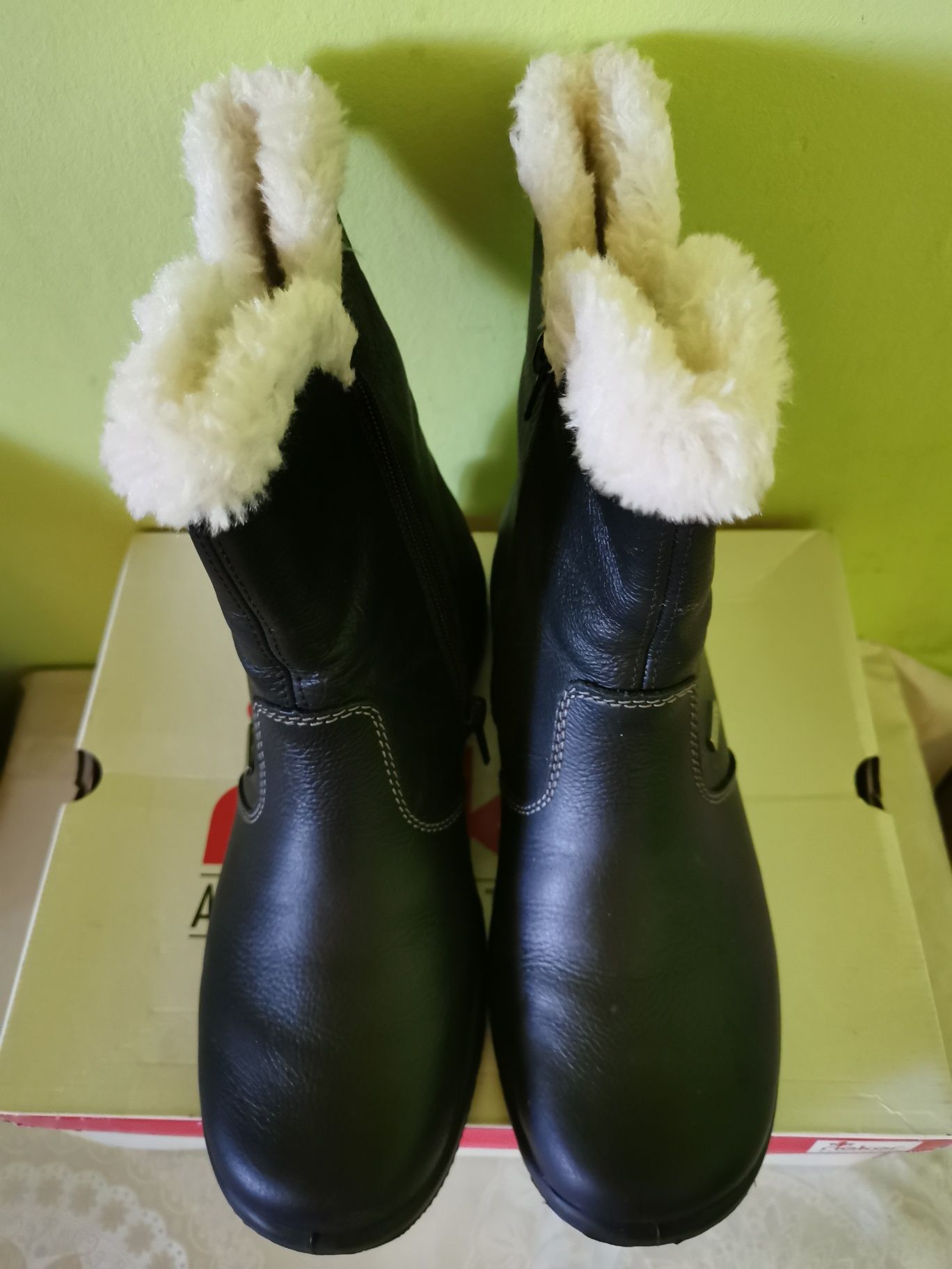 Ghete Rieker piele naturala