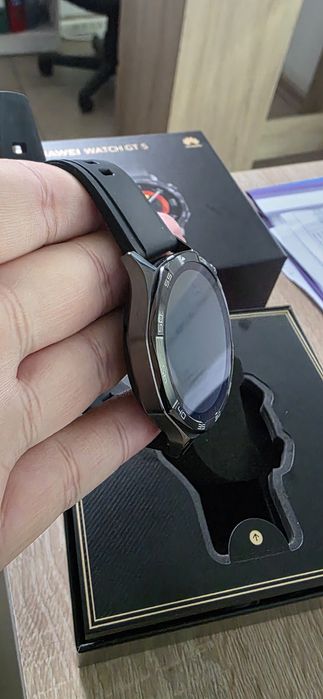 Vand Huawei GT5 stare impecabila