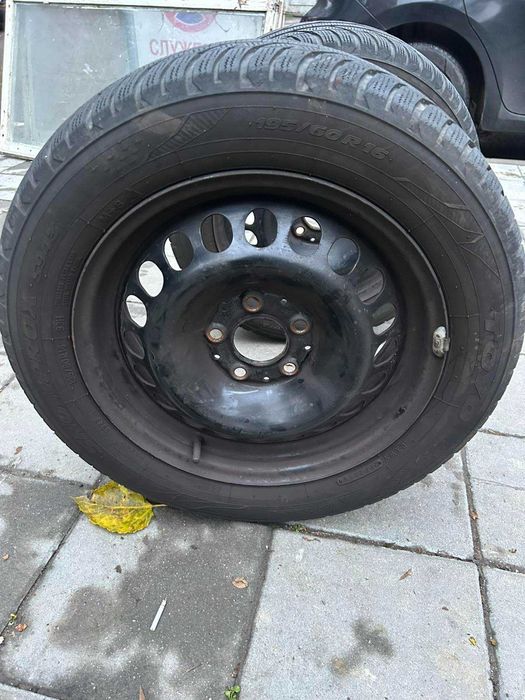 Зимни гуми с джанти TOYO 195/60R16