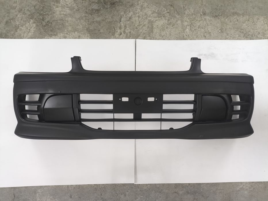 Ниссан р-несса передний бампер