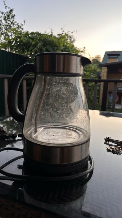 Продам чайник электрический