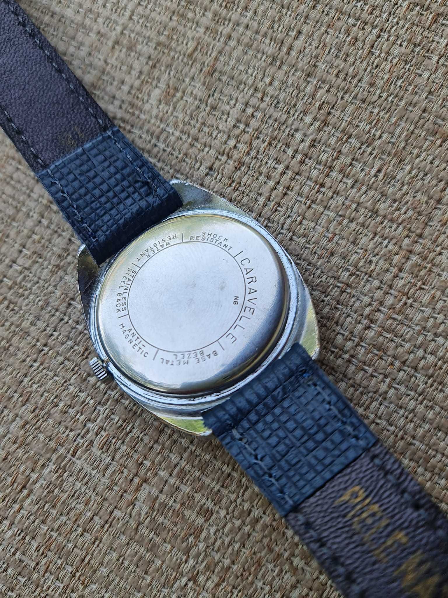 Ceas mecanic Caravelle