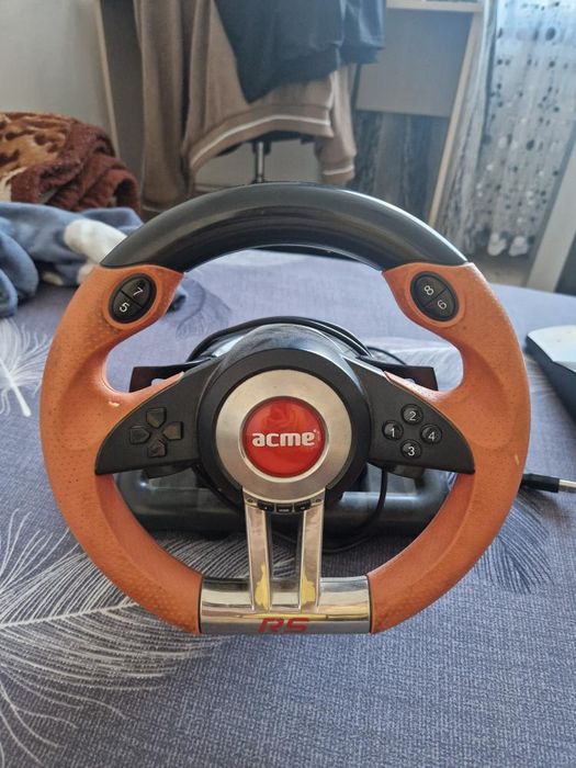 Schimbi volan gaming pentru pc cu volan pentru xbox one