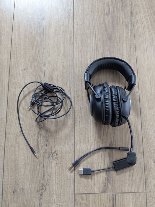 Наушники Logitech g pro