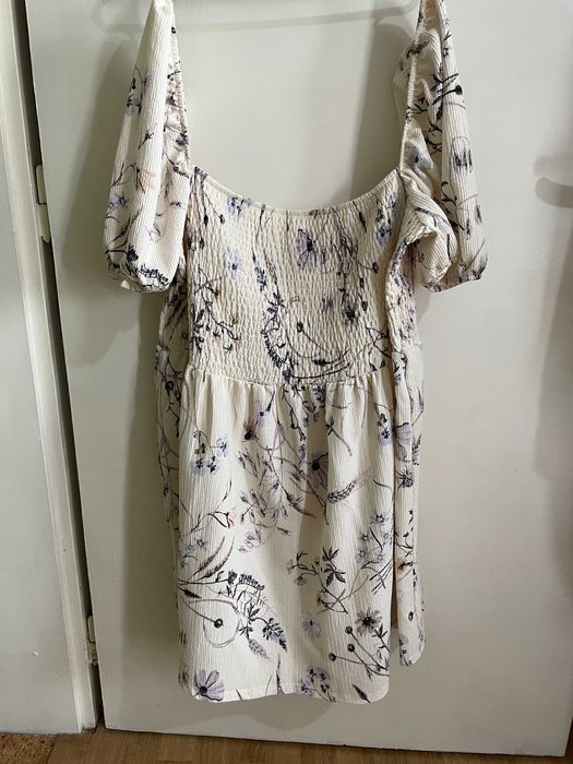 Рокли с къс и дълъг ръкав