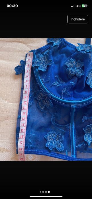 Corset albastru cu fluturi