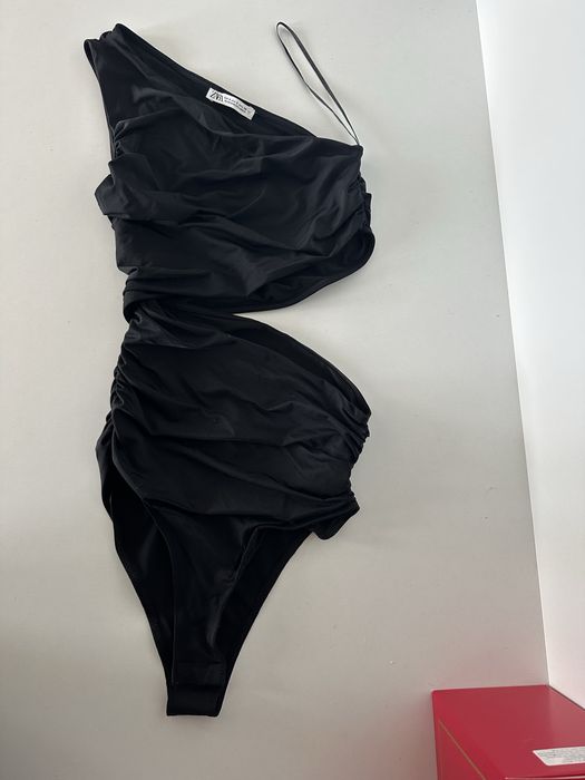 Боди Zara с един ръкав XS