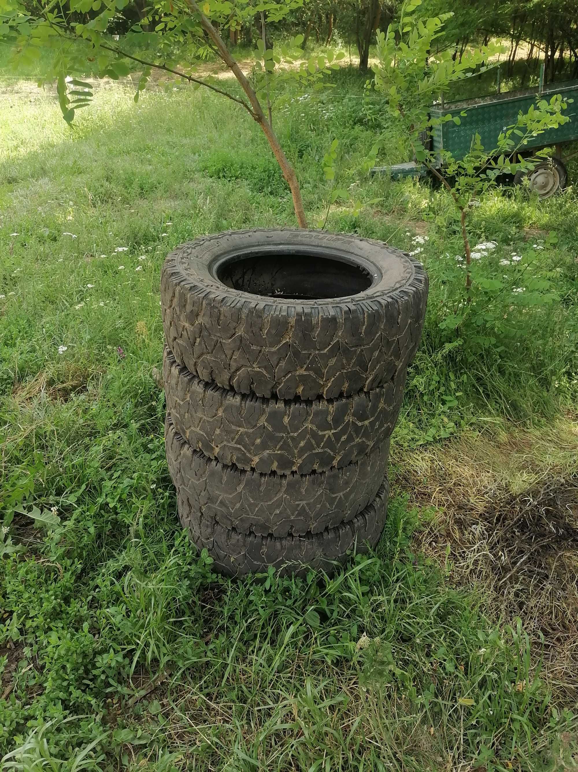Anvelope 215 65 r16
