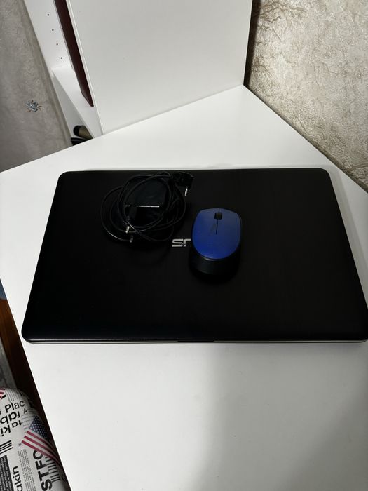 Продаю ноутбук ASUS