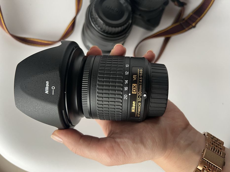 Camera NIKON D5600- cu obiective si accesorii