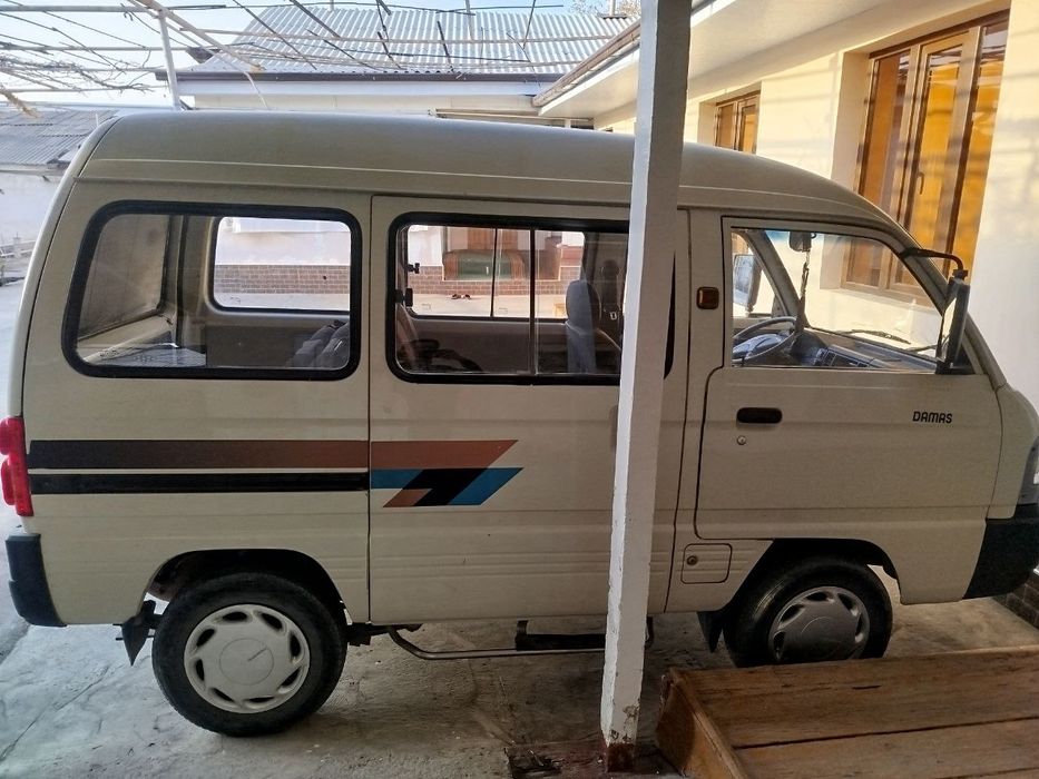 Дамас, Damas сотилади, урилманан, зур мошина