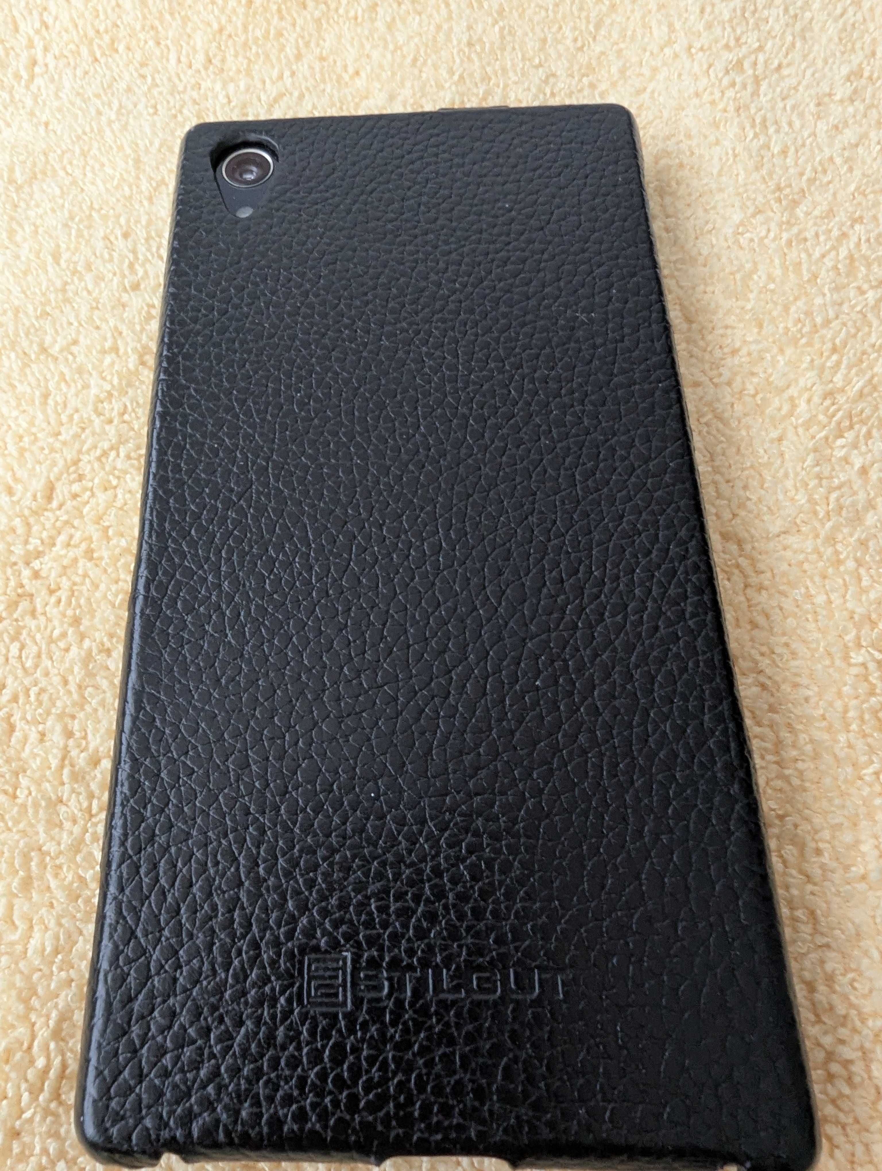 Смартфон Sony XPERIA Z2