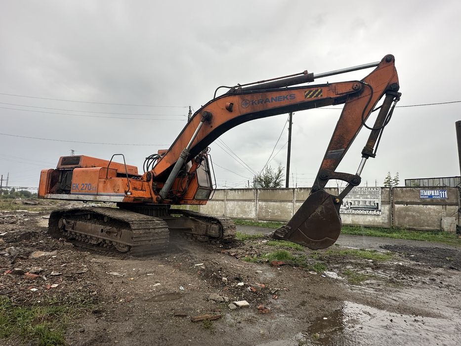 Аренда экскаватора КРАНЕКС 240 гусеничный