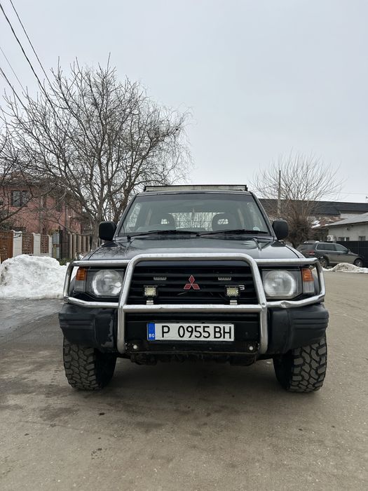 Mitsubishi pajero mk2 v6