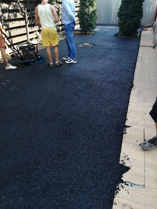 Asfaltare curti, drumuri, asfalt trotuar, parcari, reparatii asfalt
