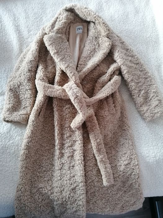 Дълго палто от изкуствен каракул